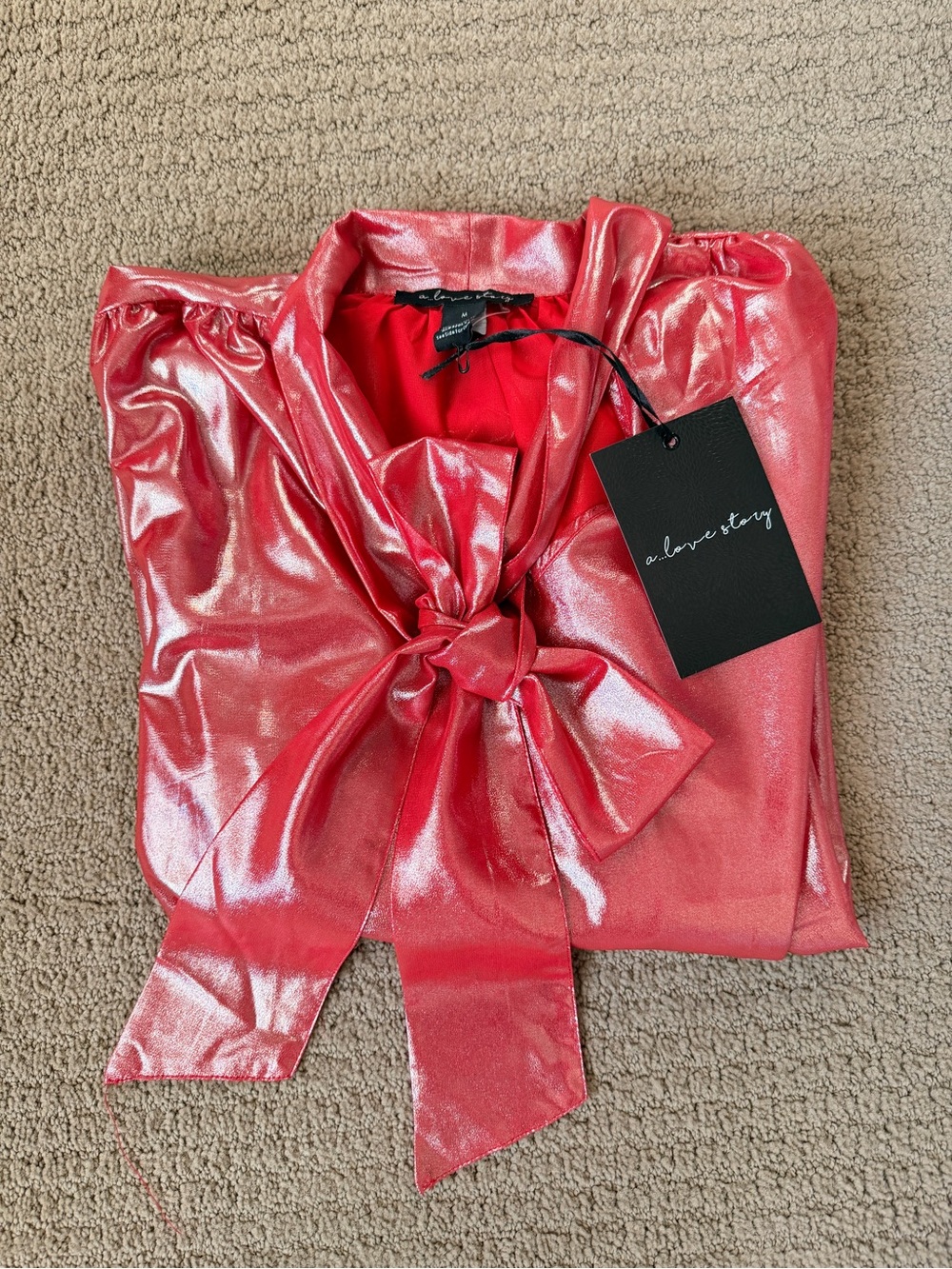 A Love Story Women’s Metallic Bow Tie Blouse